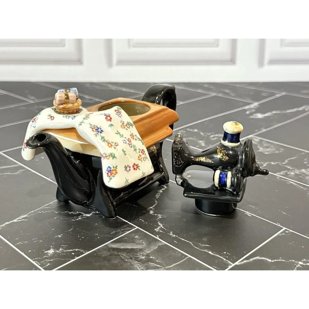 Vintage Cardew Design Mini 